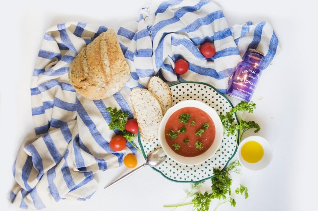 soup, gazpacho, bread, tomato, tomatoes, vacation, snack, village, food, delicious, table, gazpacho, gazpacho, gazpacho, gazpacho, gazpacho
